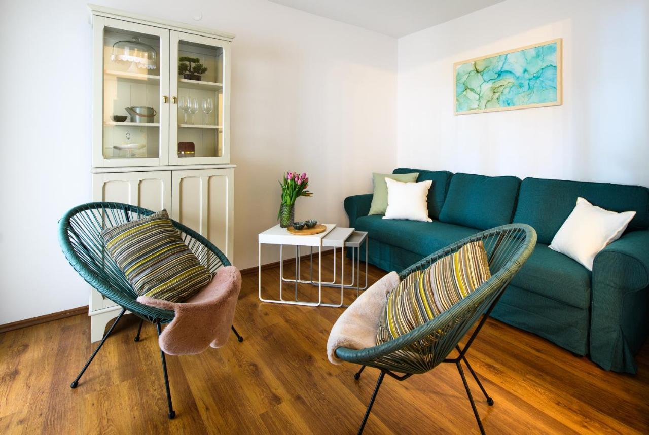 Lavica Bellevue Apartments & Studios Podstrana Dış mekan fotoğraf